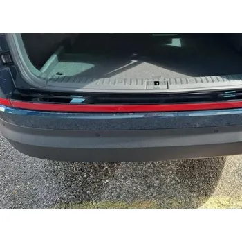 Tuning Milotec práh pátých dveří pro Škoda Kodiaq, RS look, r.v. 2021- , černý lesklý