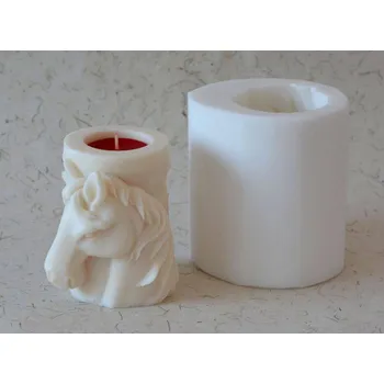 Svícen Silikonová forma - svícen válec KŮŇ na čaj. svíčku