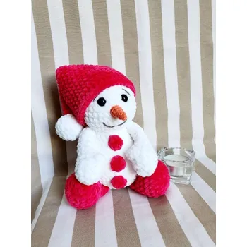 Kateřina Vlasáková Ručně háčkovaný sněhulák sedící - cyklámen Sněhulák