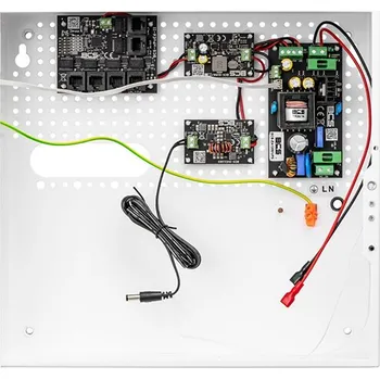 Příslušenství pro kamerový systém BCS-UPS/IP4/E-S Zálohovaný PoE switch v boxu, celkový výkon 72W, 4x RJ-45 PoEaf/at/passive…