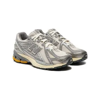 Dámská obuv New Balance Sneakersy M1906RRD Šedá 44_5