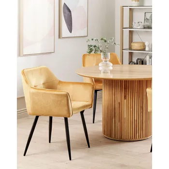 Jídelní židle Sada 2 jídelních židlí žluté sametové čalouněné židle s opěrkami rukou černé kovové nohy Beliani