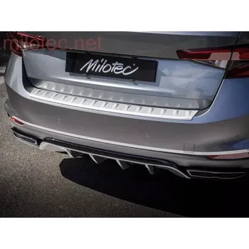 Tuning Práh pátých dveří s výstupky, stříbrný matný - Škoda Fabia IV. Limousine 2021–› (Škoda Fabia IV. Limousine 2021–›)