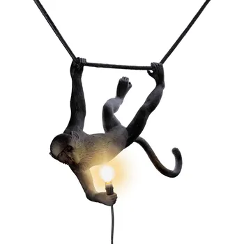 Lampička SELETTI Monkey Lamp, šířka 44 cm, černá, zástrčka, IP44 - Délka kabelu 800 cm; délka lana 300 cm 1 x 2 W LED - Doprava zdarma