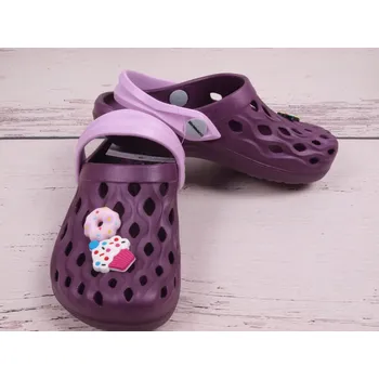 Dívčí obuv Plážová obuv nazouváky gumové pantofle Camminare Flow fialové s ozdůbkami velikost: 32/33