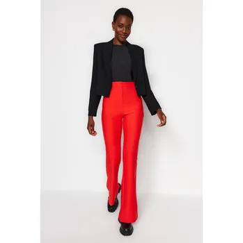 Cizojazyčná kniha Trendyol Red Spanish Leg Flare Woven Trousers Trendyol červená 2823229