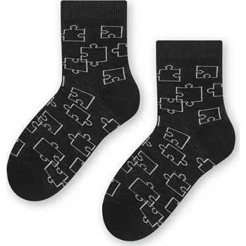 Černé dětské ponožky s motivem puzzle Art.084 XA015, BLACK Velikost: 29/31