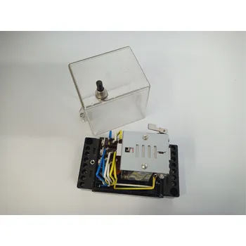 Relé ZPA Trutnov Relé RN 922-C 220V 50Hz 3P