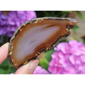 Přírodní kámen Achát plátek hnědý z Brazílie (25g)