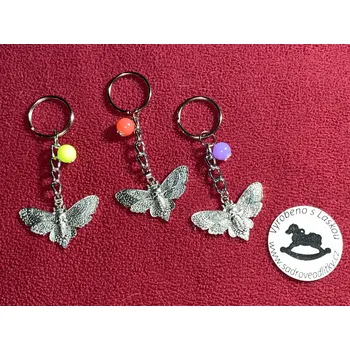 HandMade by VeJa Přívěšek s karabinkou - motýlí lebka