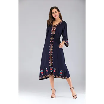 Dámské šaty Dámské šaty s květinovou výšivkou v orientálním stylu s květy Tmavě modrá