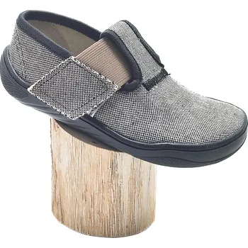 Dívčí polobotky Pegres SBF SKINNY BAREFOOT bačkorky SBF10FCERNE SBF10FCERNE Velikost 23