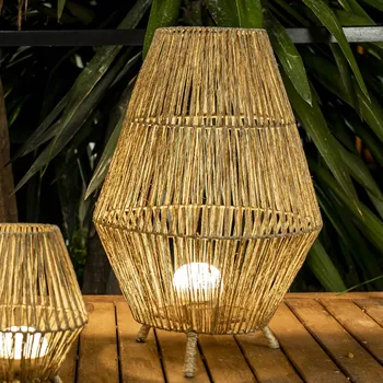 Venkovní osvětlení Newgarden Sisine LED stojací lampa, baterie - délka USB kabelu 100 cm světlé dřevo 1 x 9 W LED - Doprava zdarma