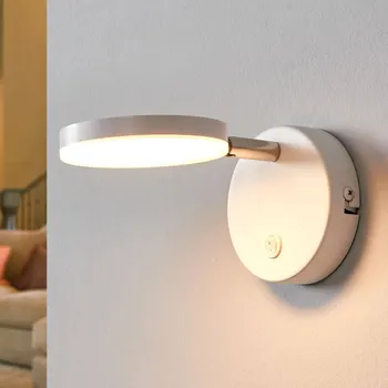 Lampička Nástěnné svítidlo Lindby LED Milow, bílé, výška 9,6 cm, vypínač - Ø nástěnného držáku 9,6 cm, Ø hlavy světla 10 cm bílá, chrom 1 x 4,8 W LED - Doprava zdarma