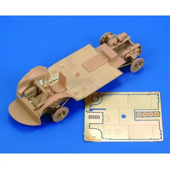 Plastikový model Royal Model 1/35 Deck AS 42 Sahariana (for Italeri kit)