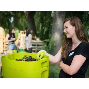 Konferenční telefon Kokoza Online konzultace na téma kompostování a komunitní zahrady