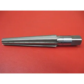 Výstružník Výstružník ruční kuželový 1:10 24 s přímými zuby CSN 221460 CZ