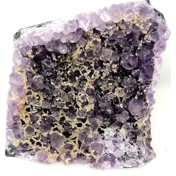 Přírodní kámen Ametystová geoda, 0,53 kg (pokrytá kalcitovými růžemi)