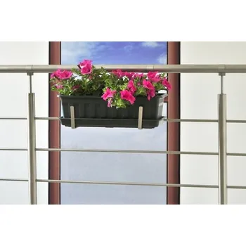 Držák na květináč a truhlík Recenze Dastech Nerezový držák květinového truhlíku na zábradlí