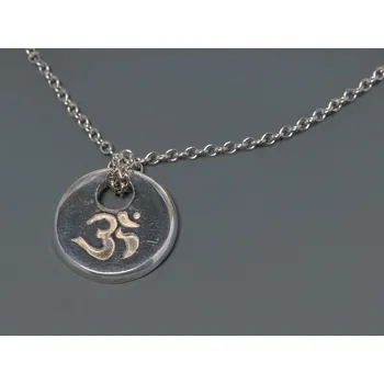 Souprava šperků 3. Přívěsek OHM, Velikost 42