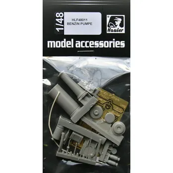 Plastikový model Hauler 1/48 Petrol Pump (resin kit, incl. PE set)