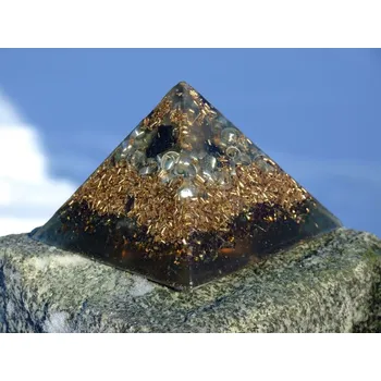 Orgonit pyramida 11,5 cm šungitová