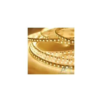 LED páska LED Pásek 12V teple bílý IP20 120LED bílé pozadí 580lm