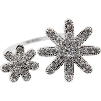 Prsten Prsten s květy a kamínky