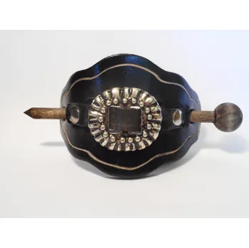 Kožená spona do vlasů s dřevěnou jehlicí č.3 Barva: Černá