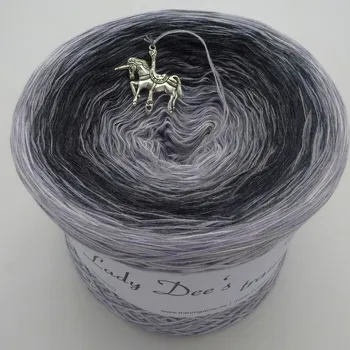 Příze Zrcadlo č.10 4n-1000m (Lady Dee's Spieglein No.10)