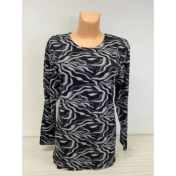 Dámský svetr Černý pulovr se vzorem EMA XL, XXL, XXXL, Velikost XXXL 54, Materiál 64%Viskoza 31%Pe5%Pu, Rukáv Dlouhý rukáv