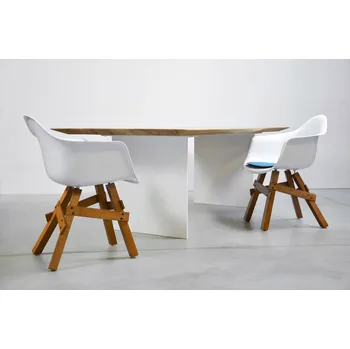 Jídelní stůl HAHNHOLZ Dubový jídelní stůl se seřezanými hranami v kombinaci s ocelovými líci Objednat v délce: 140 cm, šířka: 100 cm, výška: 60 cm