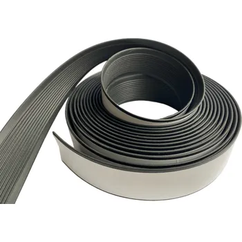 Protiskluzová podložka Protiskluzový profil I na schody - šíře 32 mm, délka 5 m - Černá