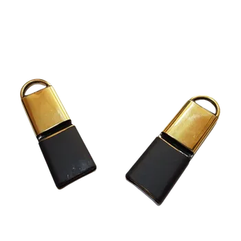 Výcviková píšťalka Píšťalka na psy z kulové nábojnice