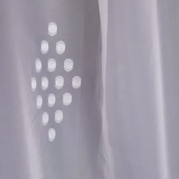 Tegatex Voál látka metráž - bílé puntíkované kosočtverce