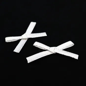 Svatební dekorace Pro Háčkování Svatební mašličky bílé se stříbrnou 20 ks