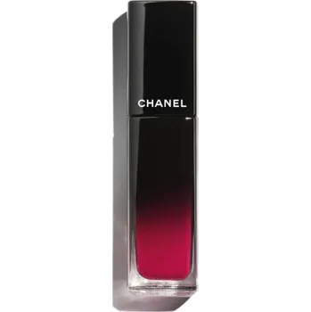 Rtěnka CHANEL Rouge allure laque Tekutá rtěnka s dlouhotrvajícím leskem ultrawear shine liquid lip colour - 70 IMMOBILE 5.5ML 5 ml