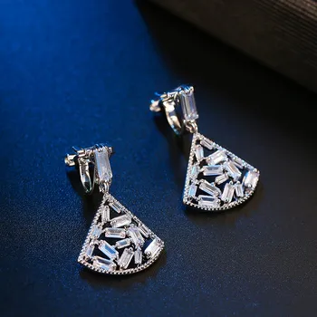 Náušnice B-TOP Náušnice klipsy FASHION ZIRCON