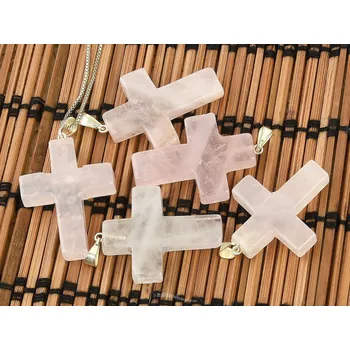 Přívěsek Růženín přívěsek křížek bižuterní úchyt