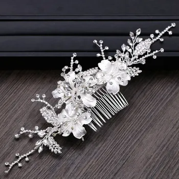 Ozdoba do vlasů B-TOP Hřeben do vlasů květ s krystaly