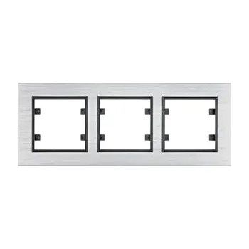 Elektrická zásuvka HAGER Rámeček LUMINA Passion WL9232 3násobný vodorovný IP20 hliník stříbrná WL9232