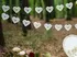 Svatební dekorace PartyDeco Girlanda srdce bílá 1,8 m