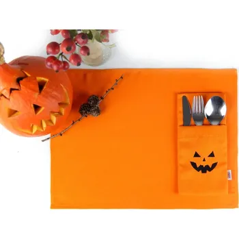 Příbor HEDVA ČESKÝ BROKÁT Set prostírání a kapsička na příbory výšivka Halloween oranžová