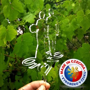 Jedlá dekorace na dort VypálímTi.cz Svatební zápich do dortu - Šťastný pár