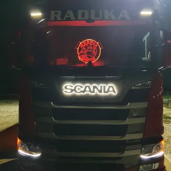 Znak automobilu LED podsvícený nápis SCANIA- Nerezový (velikost originálního nápisu)