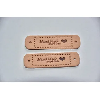 Koženkový štítek Hand made with love 5,5 x 1,5cm béžovo-růžový