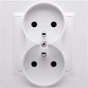 Elektrická zásuvka SIMON CGZ2/11 dvojitá kolíková zásuvka s uzemněním bílá