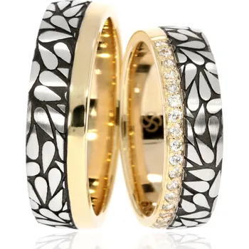 Prsten Zlatnictví Helios Zlaté snubní prsteny - černé rhodium Kameny: Se Zirkony