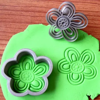 Vykrajovátko Razidlo a vykrajovátko KVĚT 922