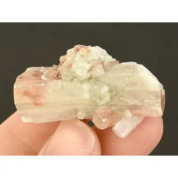 Přírodní kámen Aragonitové přírodní krystaly 16g